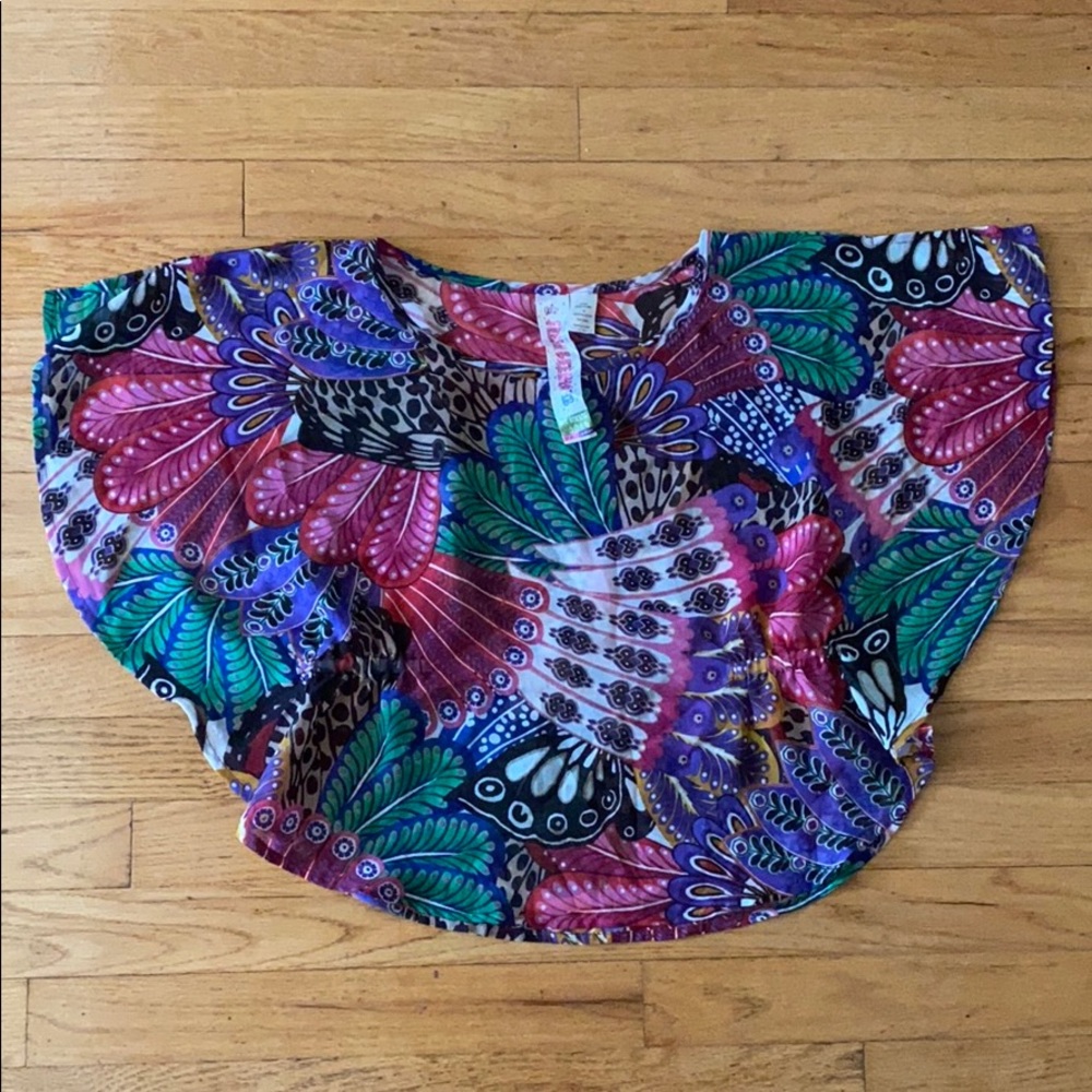 Mesh coverup